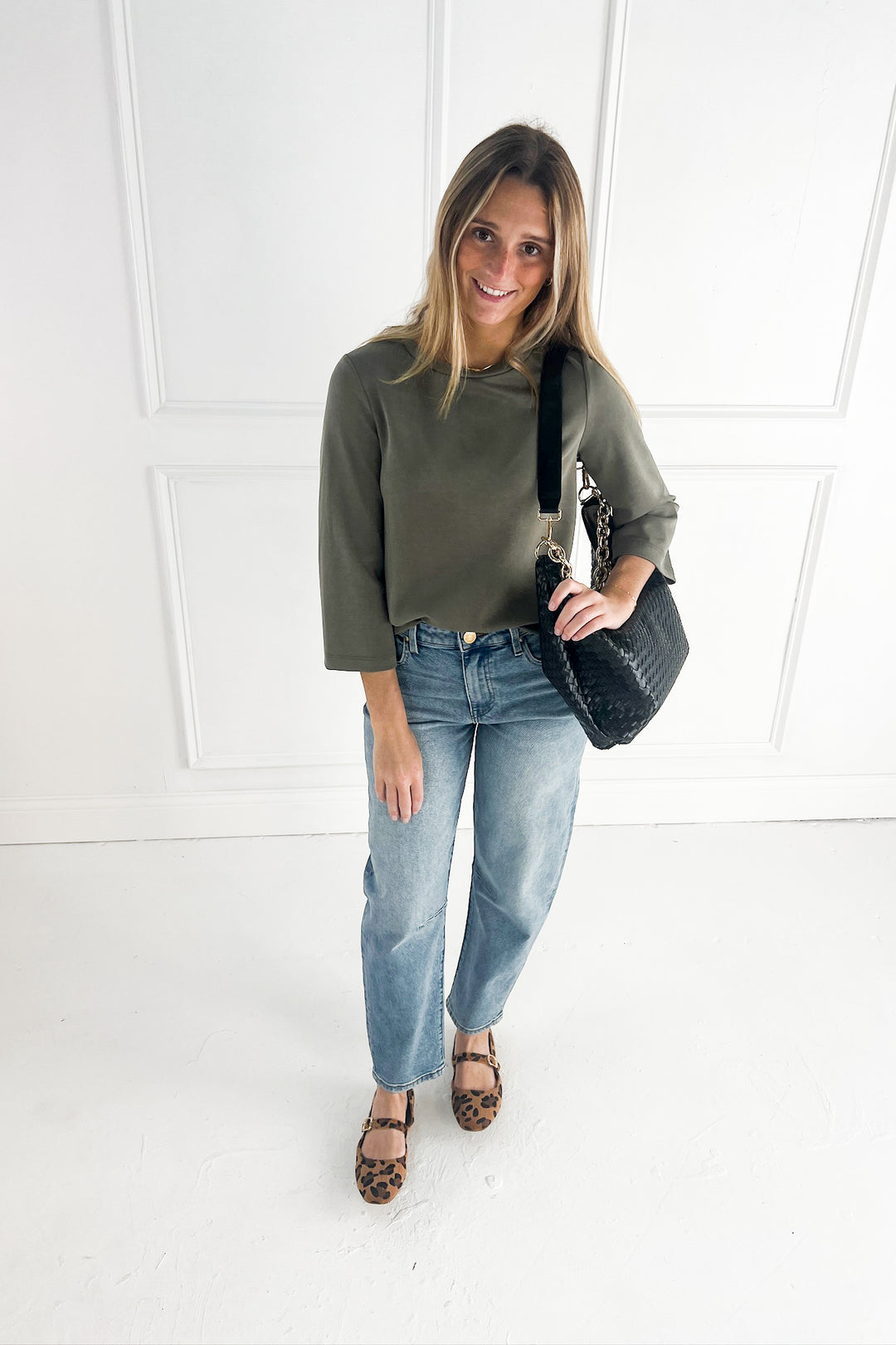 Round Neck 3/4 Sleeve Top