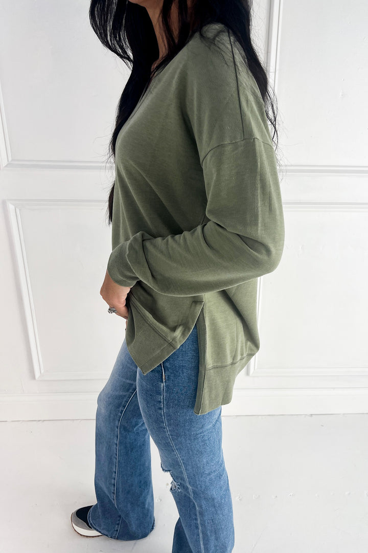 Z Supply Modern V-Neck Weekender