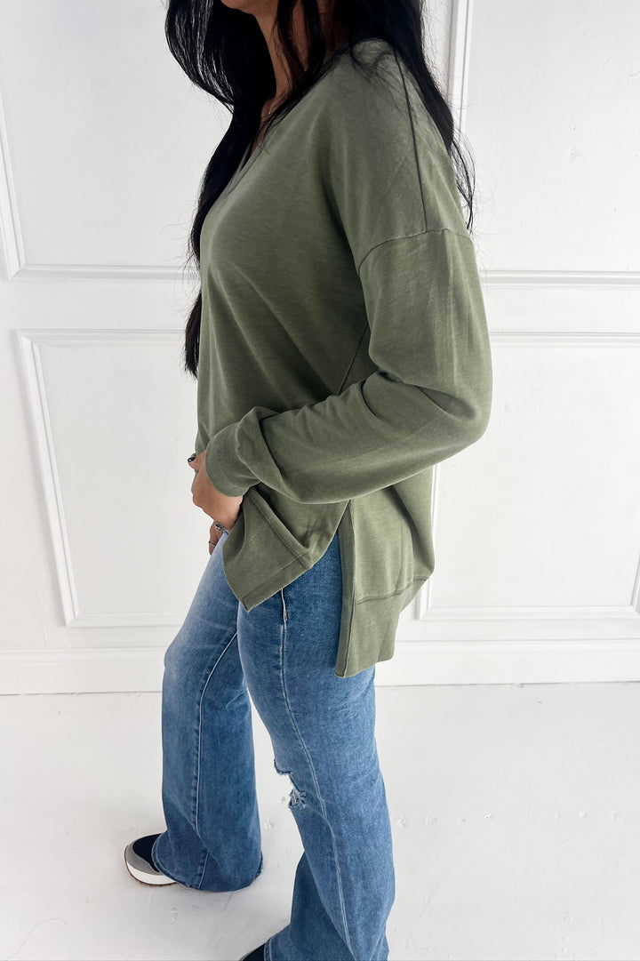 Z Supply Modern V-Neck Weekender