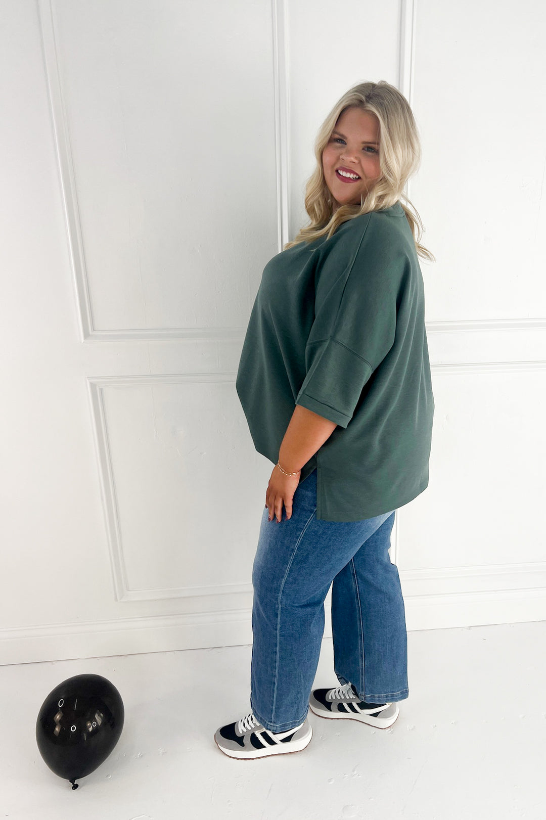 Scuba Round Neck Side Slit Curvy Pullover