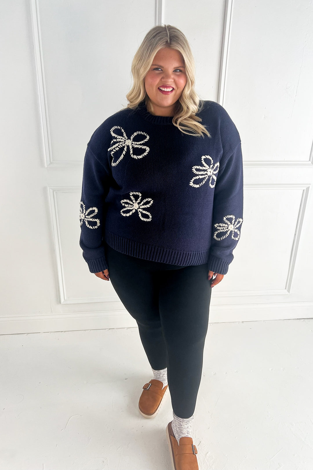 Flower Stitch Embroidered Curvy Sweater