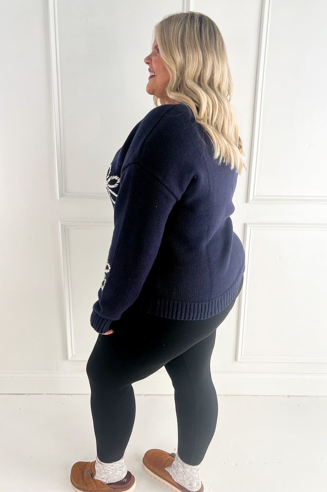 Flower Stitch Embroidered Curvy Sweater