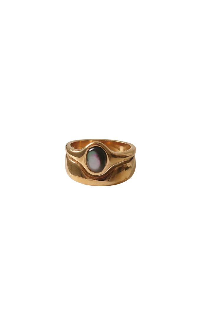 Alouette 18K Gold Stone Wave Ring