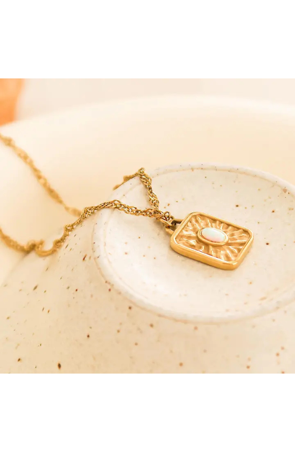 Elanie 18K Stone of Sun Necklace