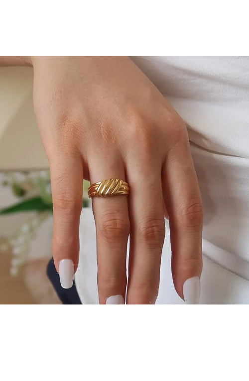 Golden Twist Stack Ring