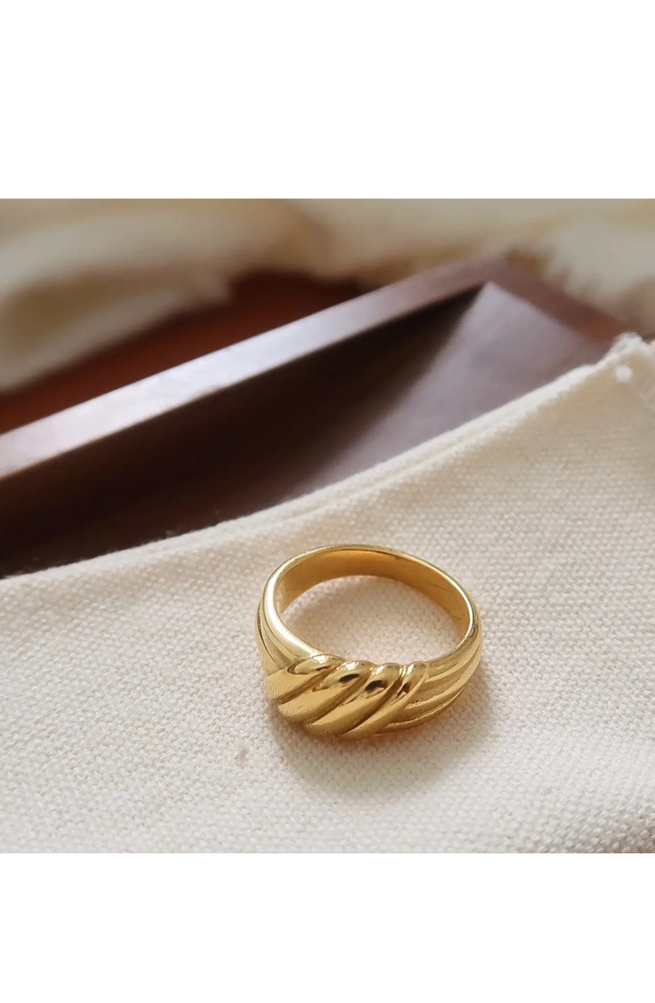 Golden Twist Stack Ring