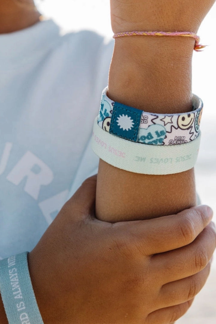 Kids Walk In Faith Reversible Bracelets
