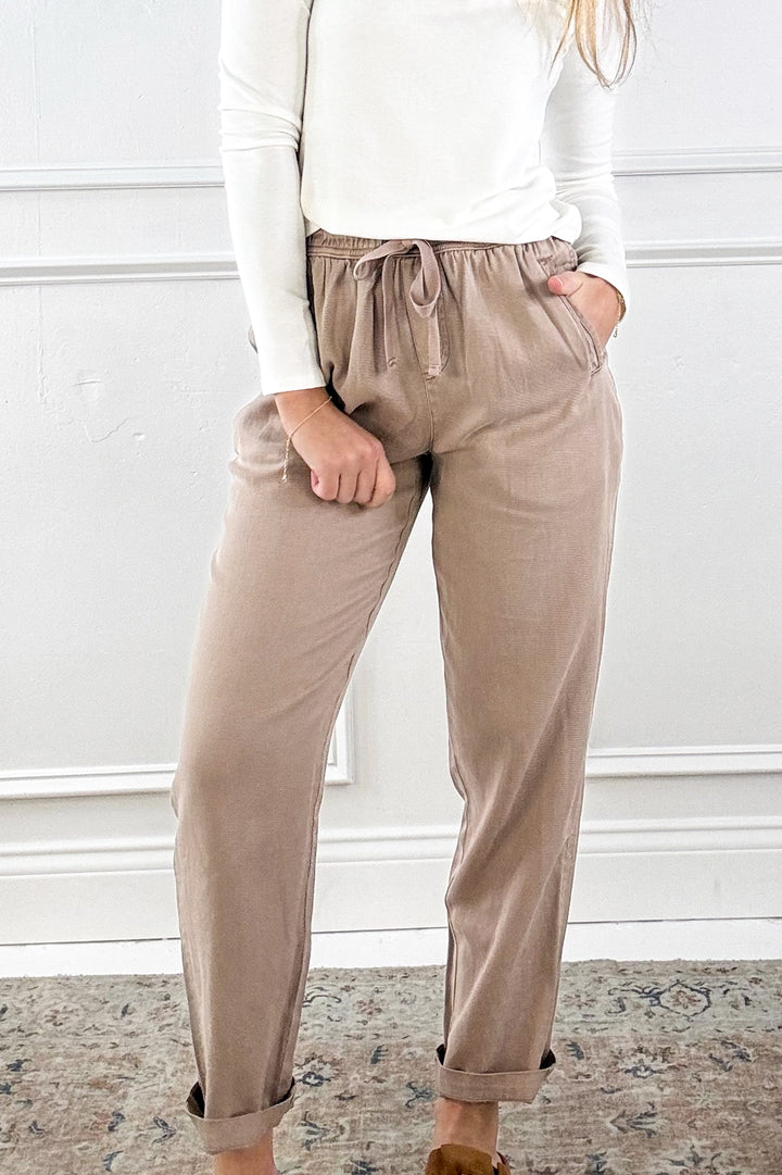 Tencel Blend Tapered Pants