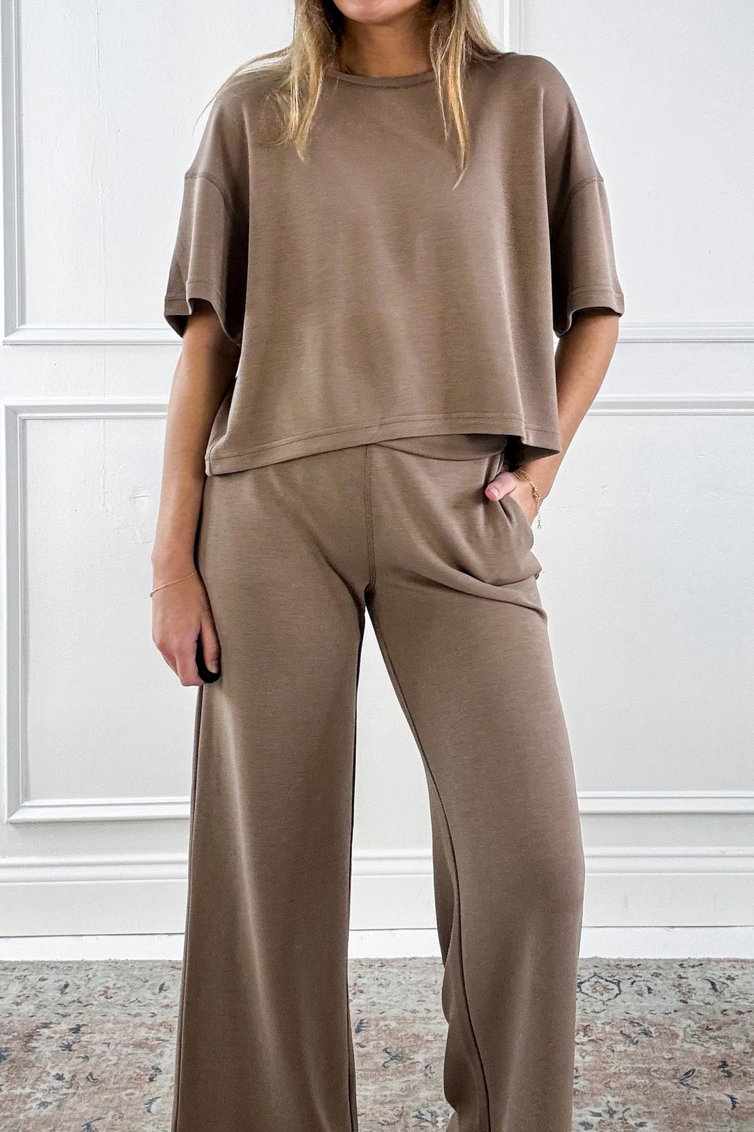 Relaxed Flow Wide Leg Pants