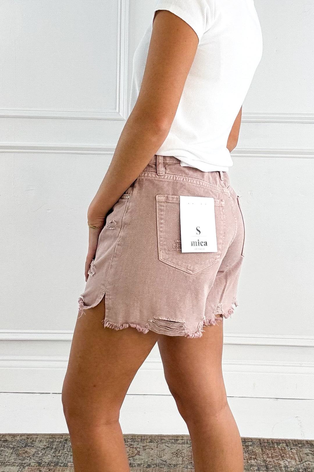 Rigid Boyfriend Mid Shorts