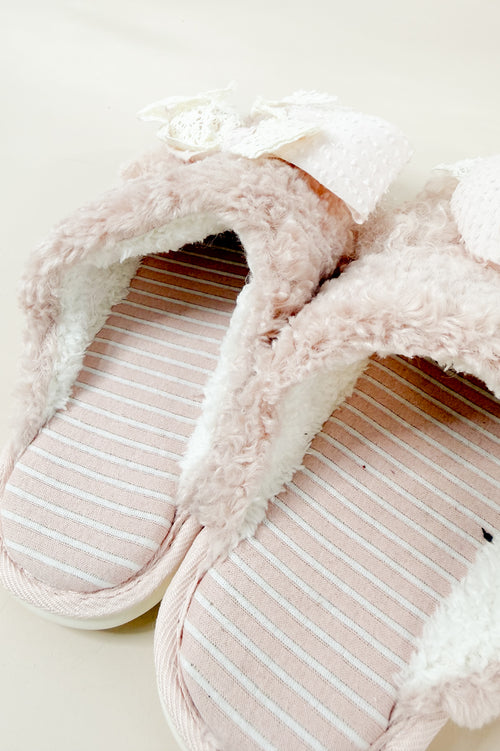 Sweet Dreams Bow Slippers