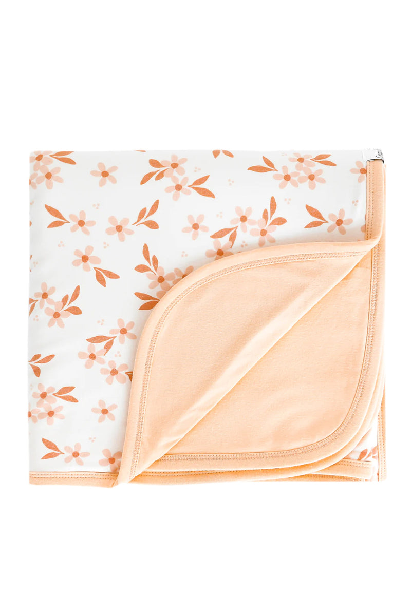 Rue 3-Layer Stretchy Quilt | Copper Pearl