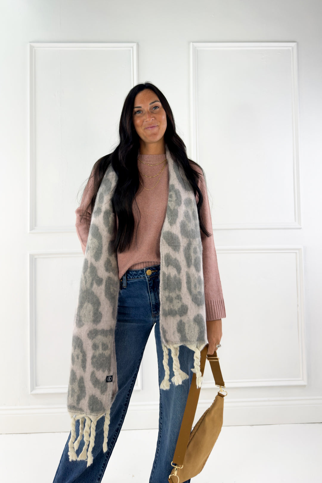 Wool Blend Classic Crewneck Sweater Top