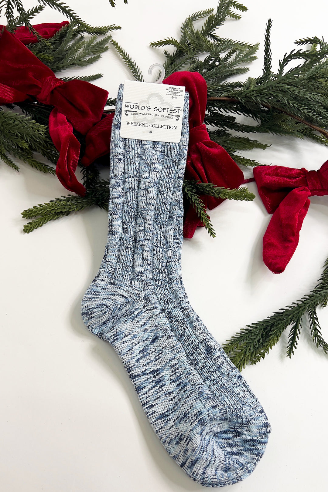 Weekend Light Weight Cable Crew Socks