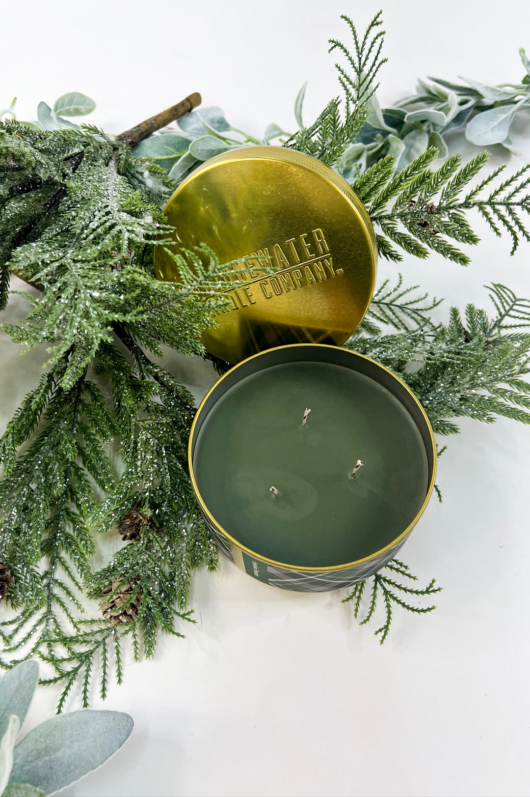Holiday 3 Wick Candle | Festive Frasier