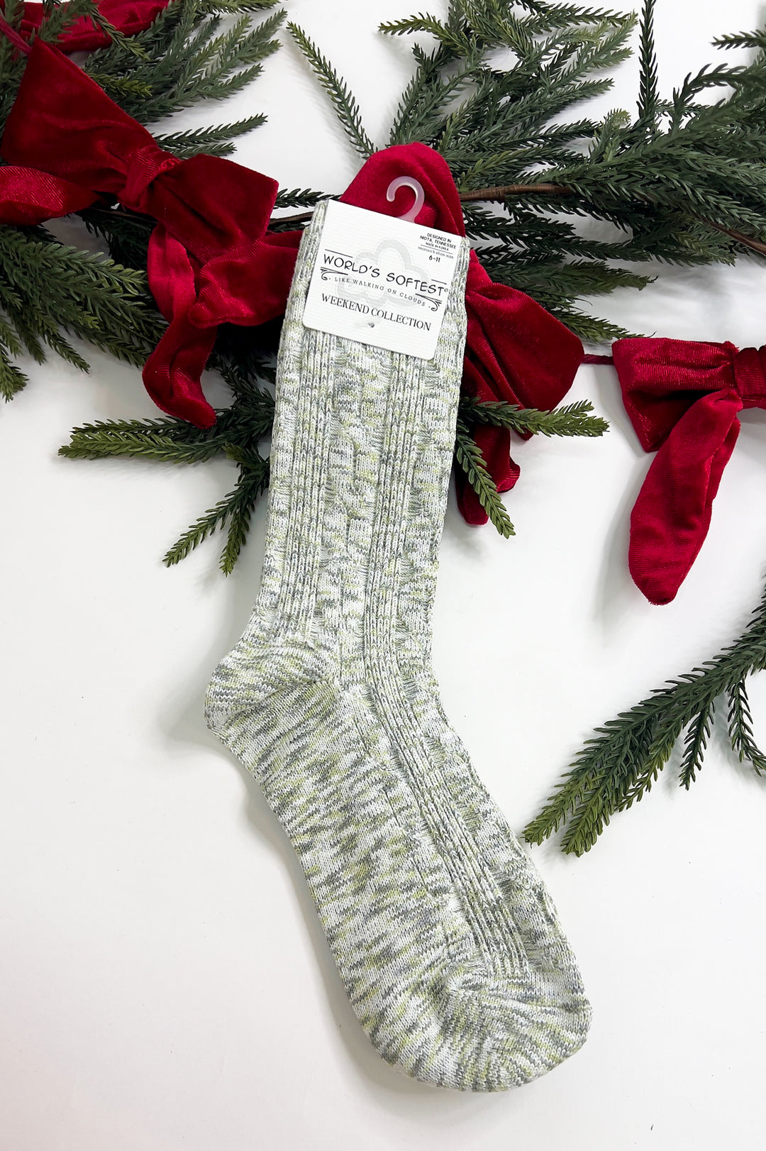 Weekend Light Weight Cable Crew Socks