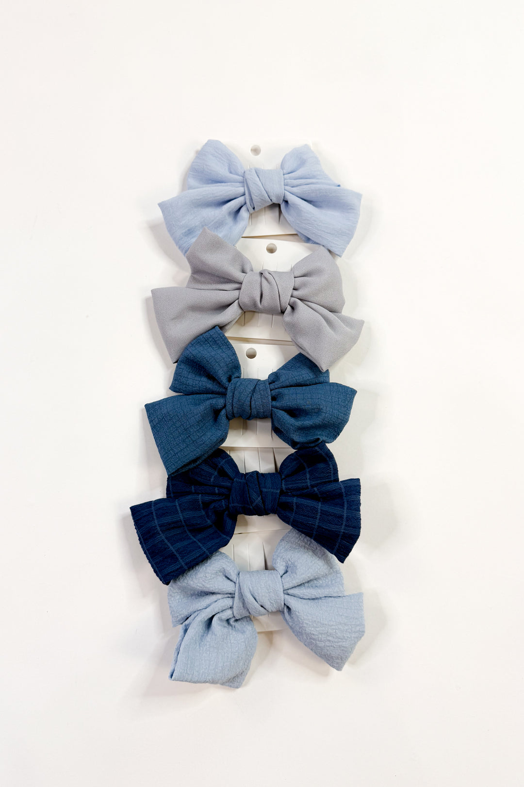 Pretty Girl Blue Hair Bow Clips