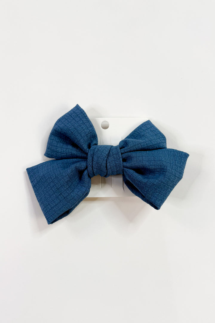 Pretty Girl Blue Hair Bow Clips
