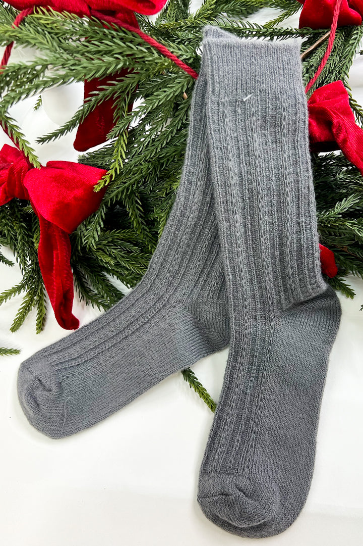 Versatile Mid Calf Fashion Socks