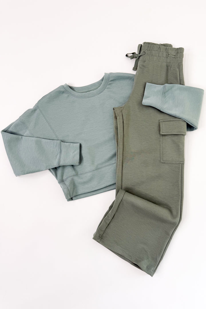 Tween Girls Scuba Pullover and Wide Leg Cargo Pant