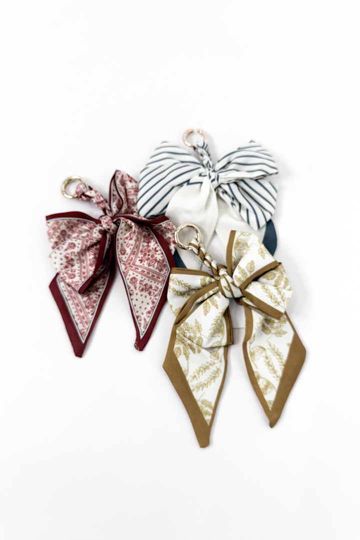 Chic Bow Shaped Keychain