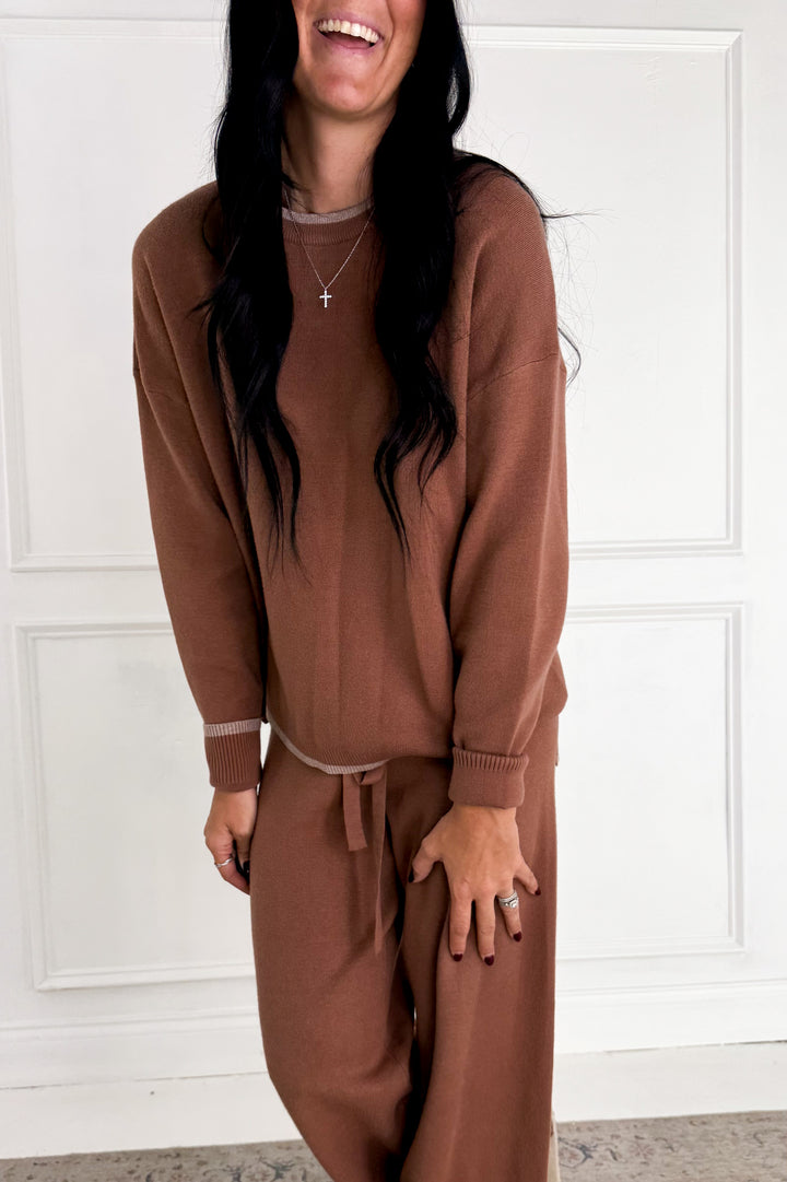 Wide Leg Contrast Hem Sweater Pants