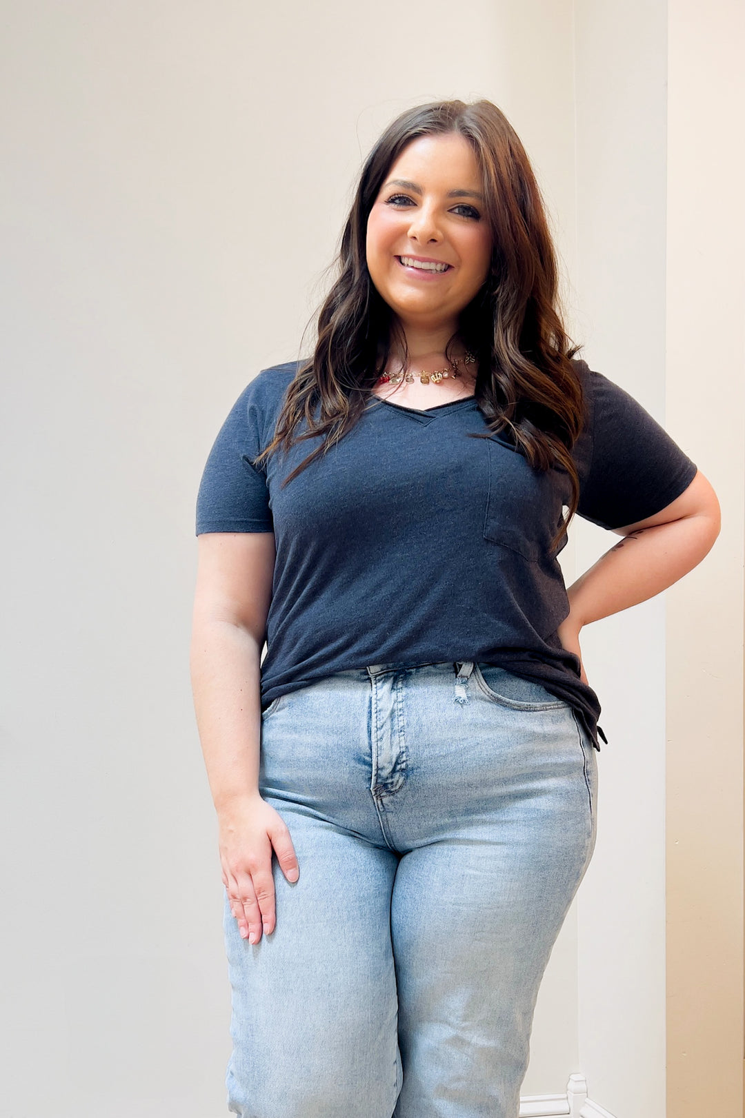 Z Supply Relaxed V-Neck Womens Pocket Tee