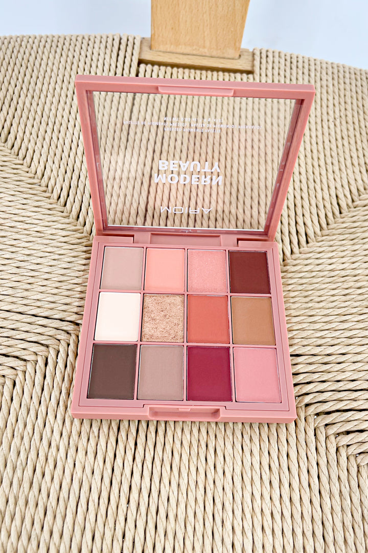 Essential Pressed Pigment Eye Palette