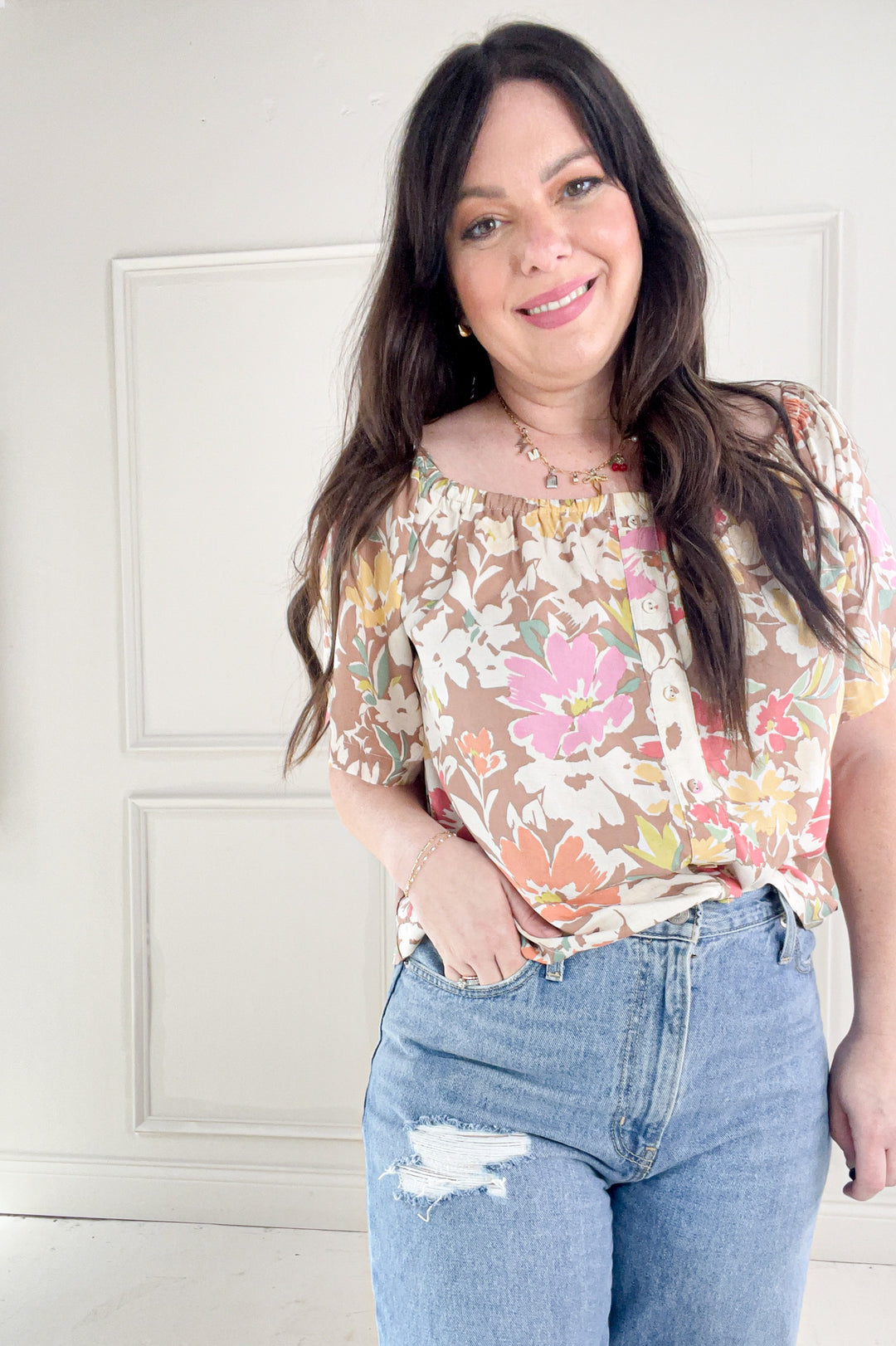 Elastic Scoop Neck Breezy Floral Linen Top