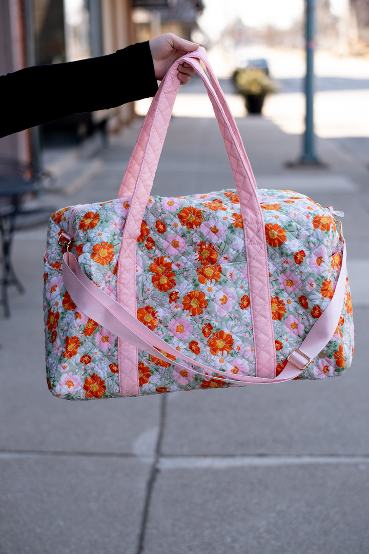 On-the-Go Quilted Weekender Bag-Bouquet Beauty