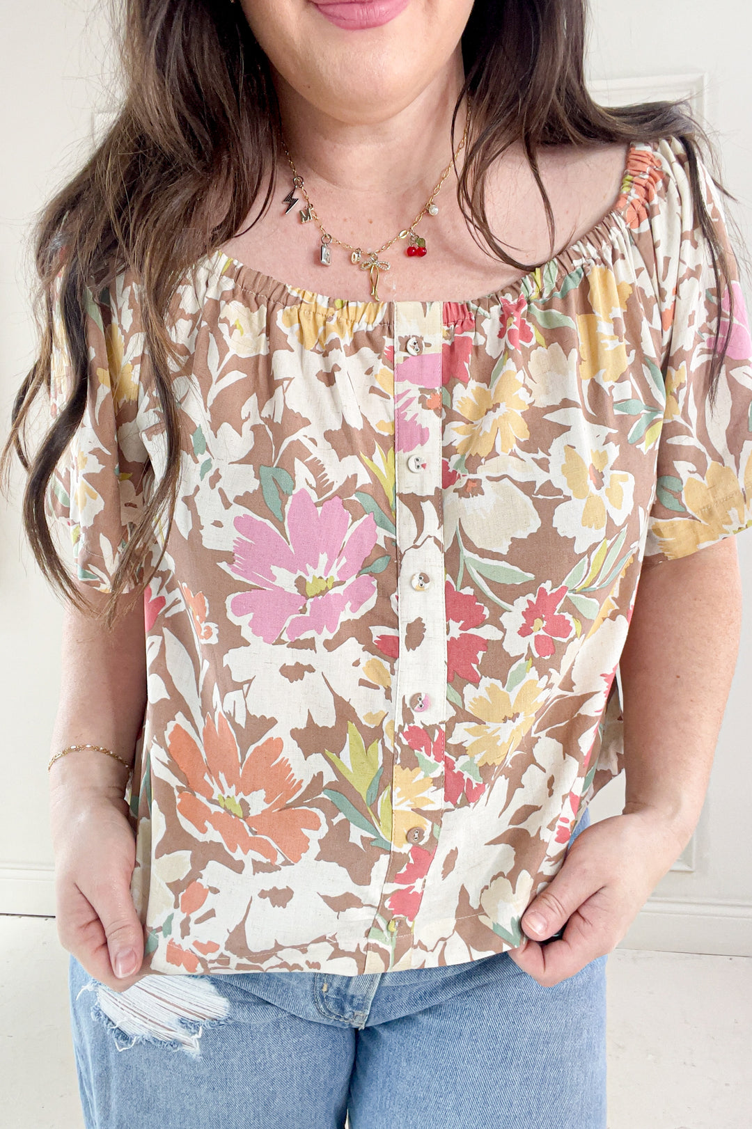 Elastic Scoop Neck Breezy Floral Linen Top