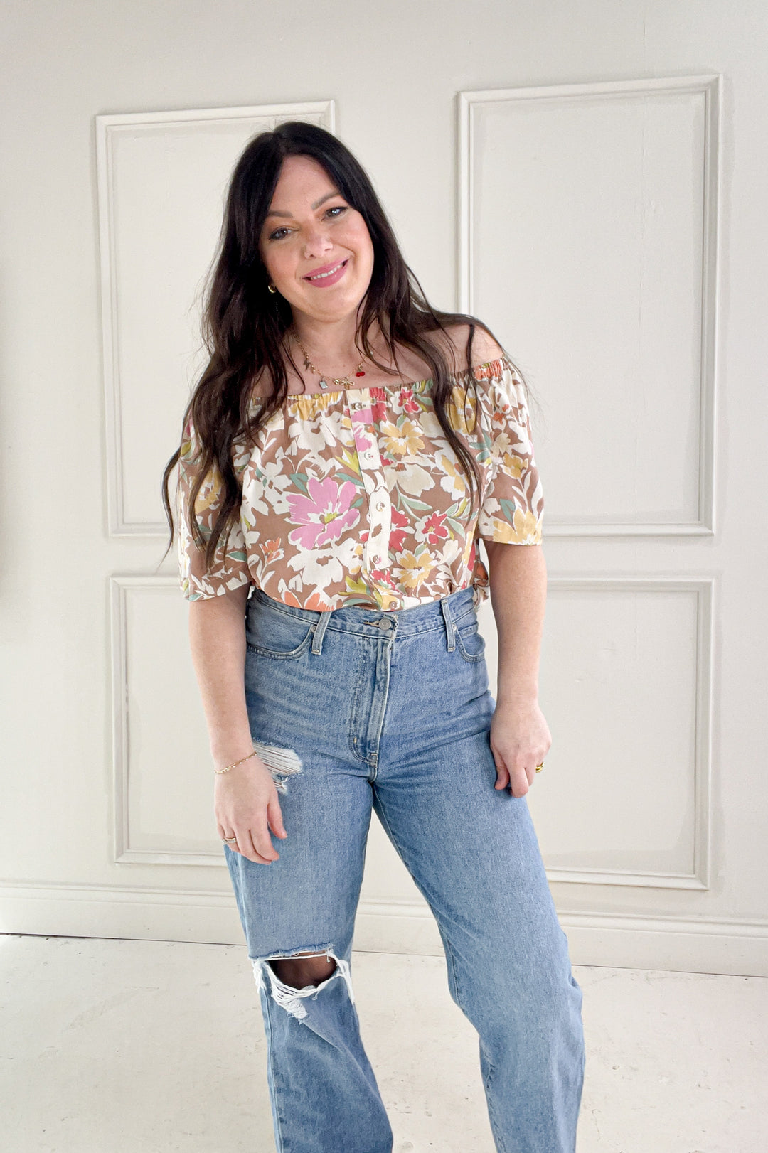 Elastic Scoop Neck Breezy Floral Linen Top