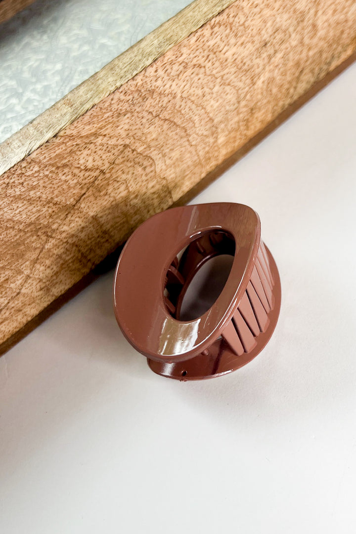 Bubbly Muted Hair Claw Clip