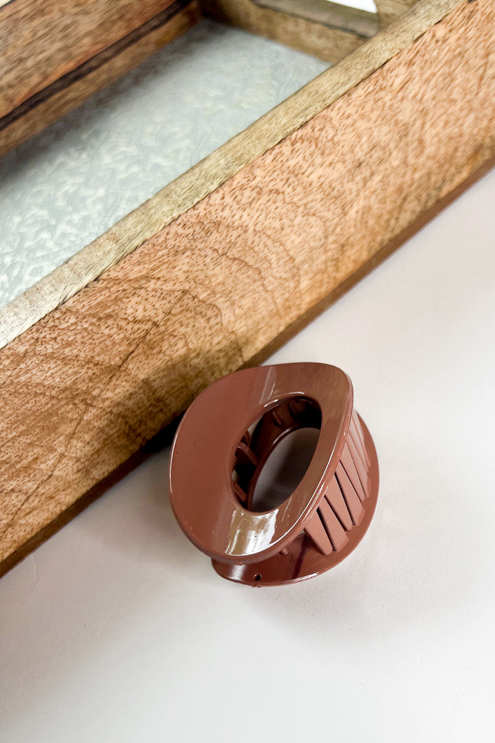 Bubbly Muted Hair Claw Clip