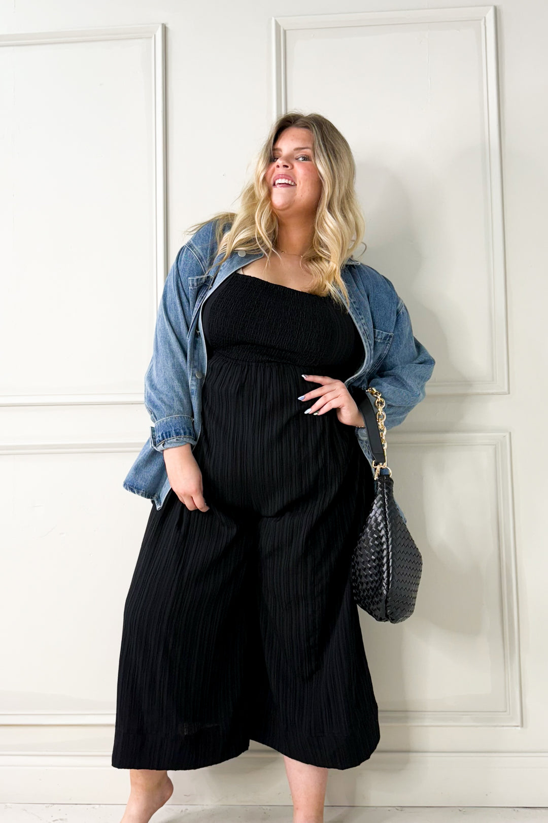 Crinkled Fabric Wide Leg Sleeveless Curvy Jumpsuit