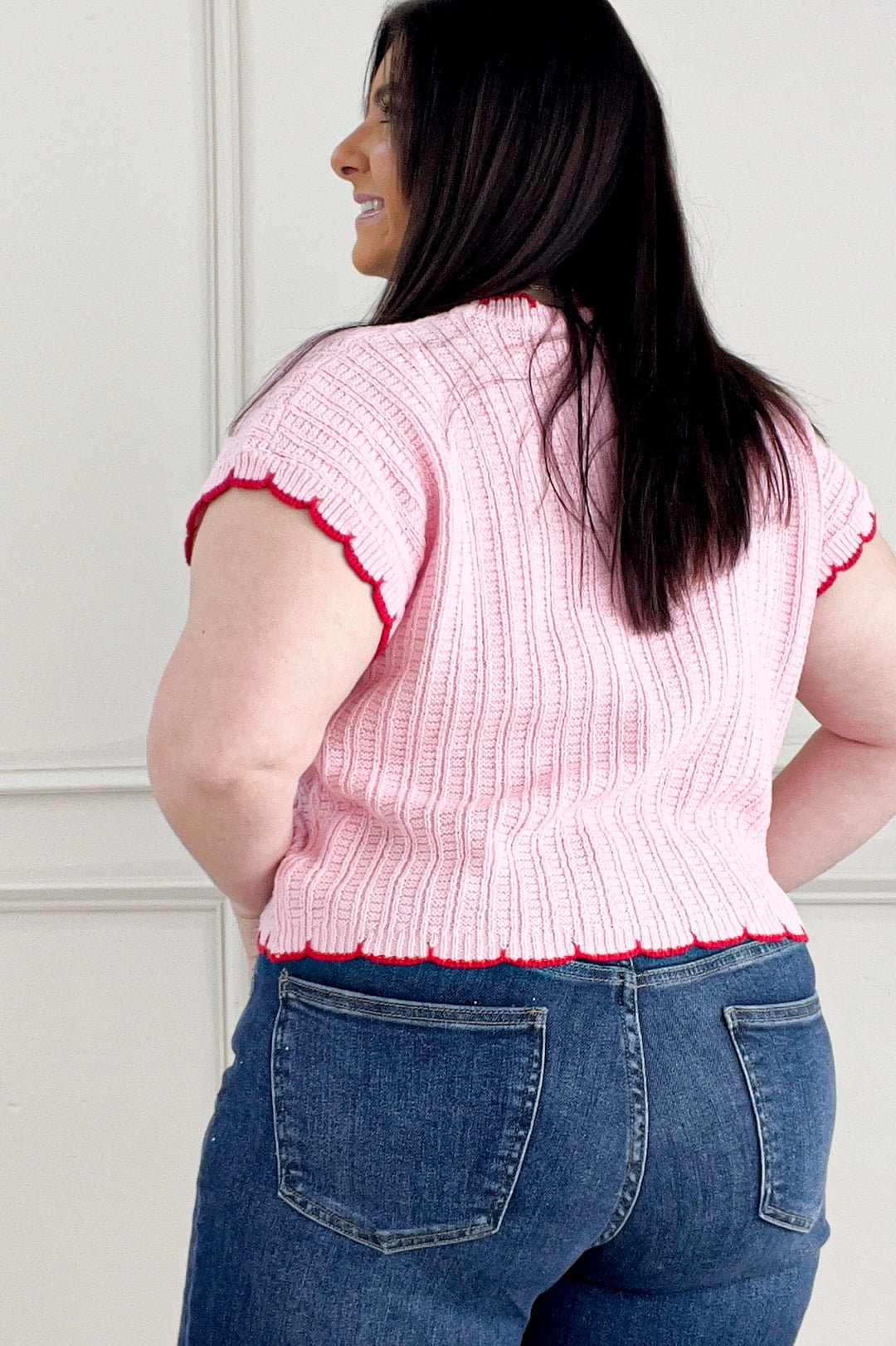 Contrast Scallop Detail Short Sleeve Sweater