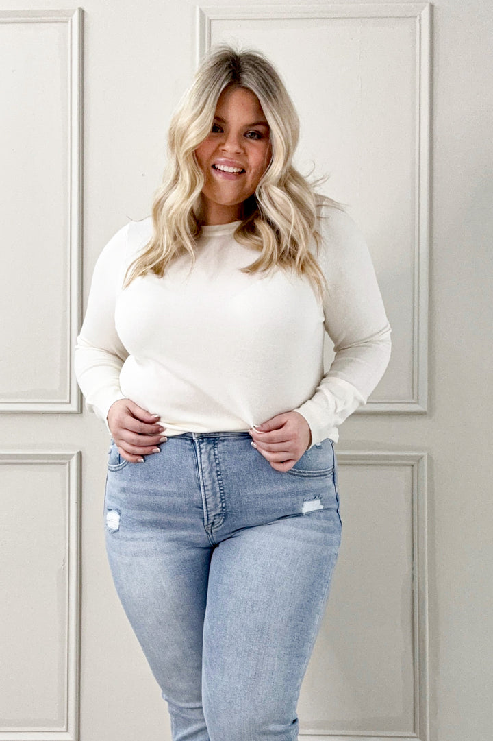 Basic Crewneck Soft Knit Curvy Sweater