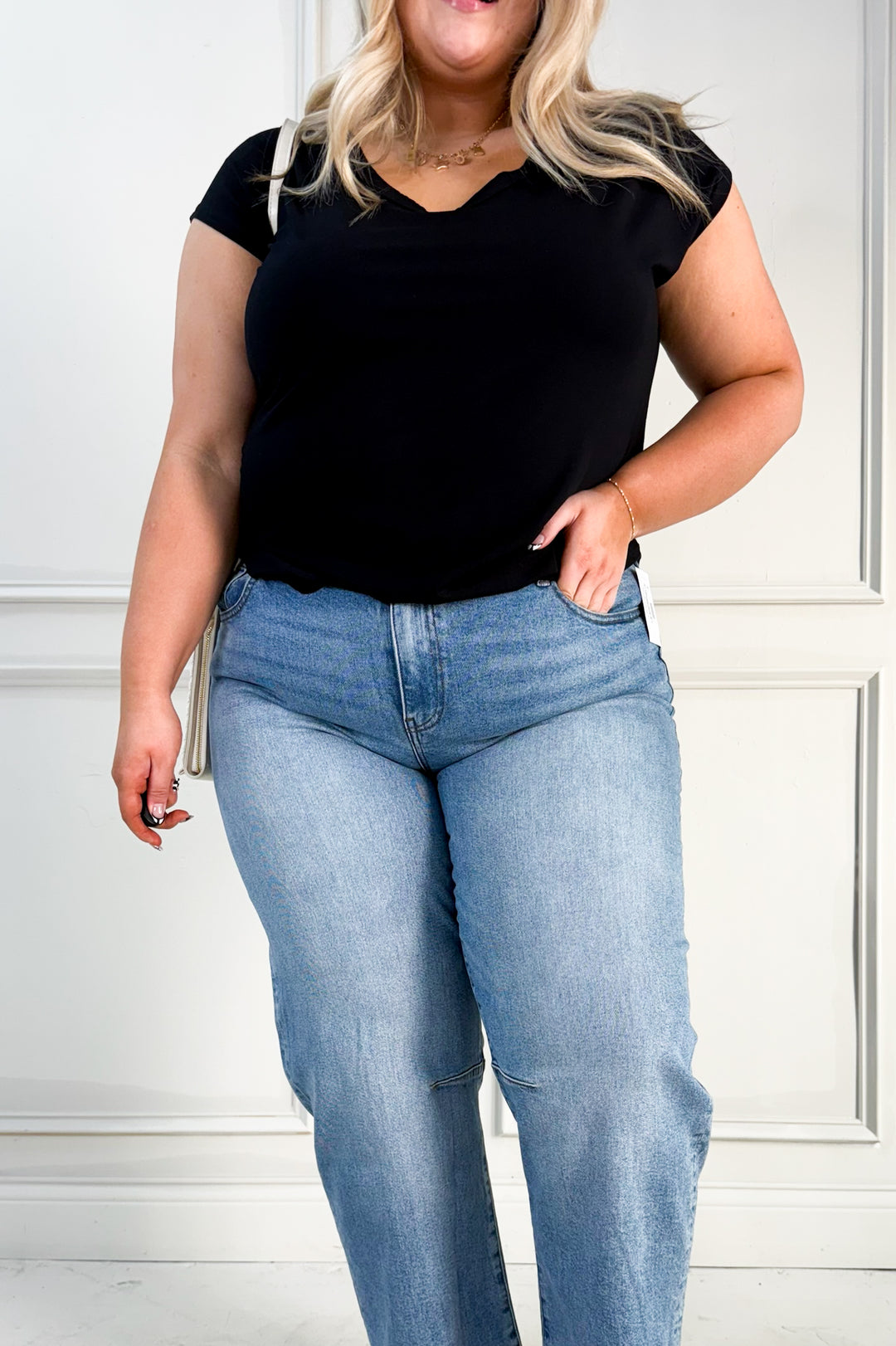 Bamboo Fiber Blend Scoop Neck Curvy Tee