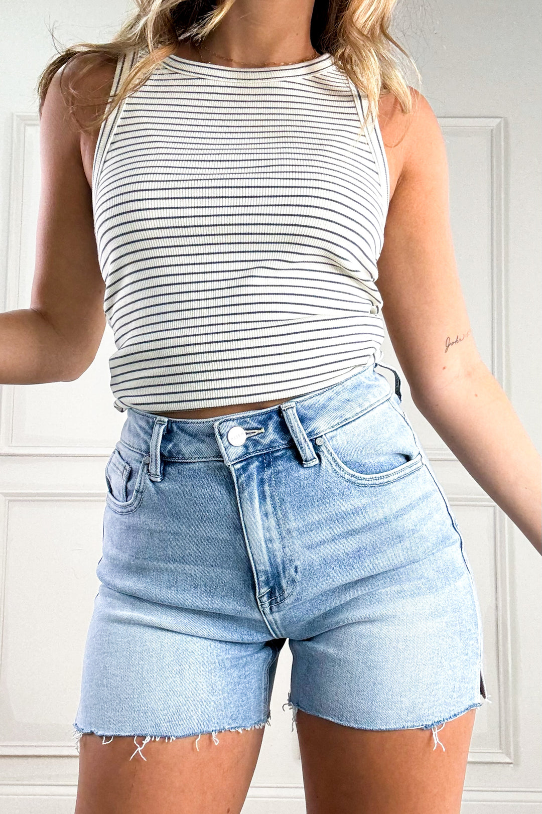 Risen High Rise Raw Cut Hem Side Slit Shorts