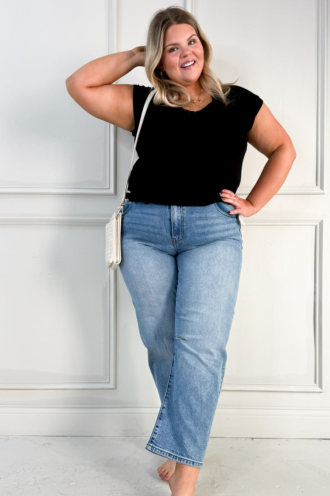 Bamboo Fiber Blend Scoop Neck Curvy Tee