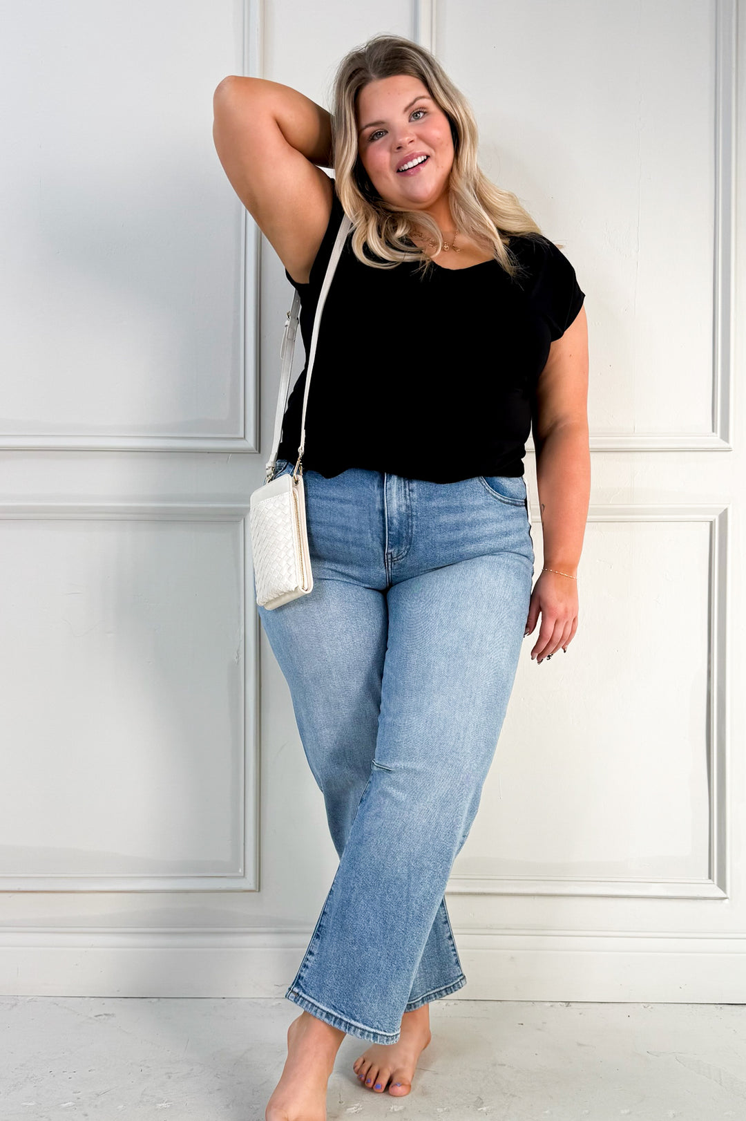 Bamboo Fiber Blend Scoop Neck Curvy Tee