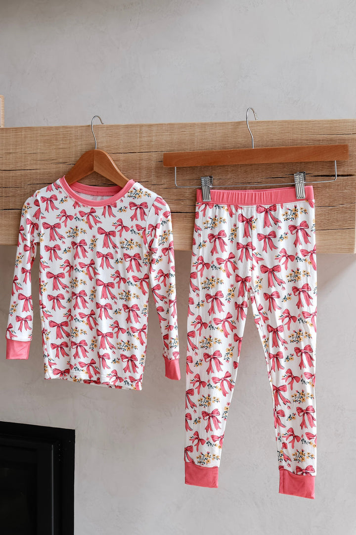 Girls Blooms & Bows Bamboo Set