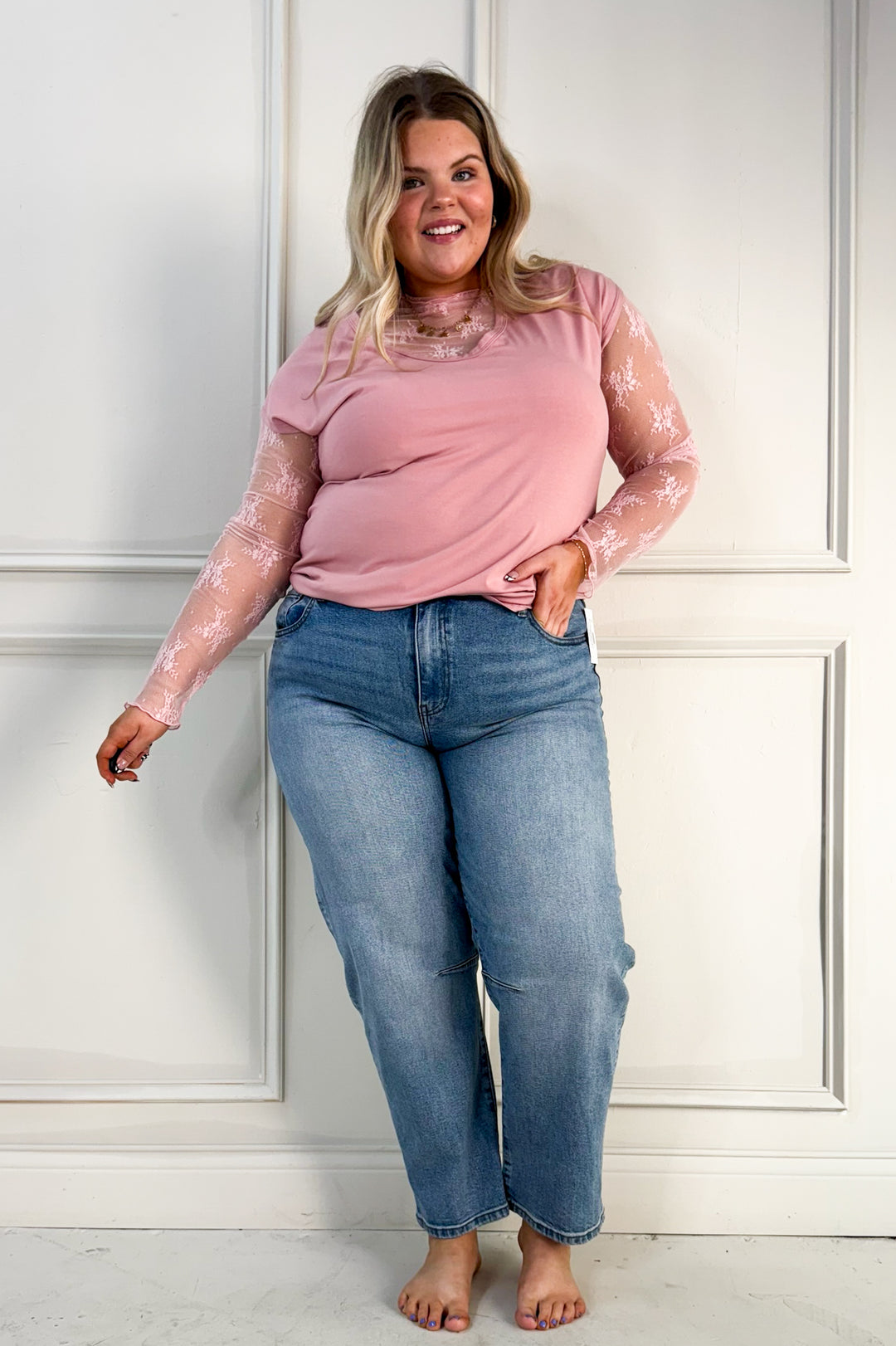 Stretchy Lace Mock Neck Curvy Top