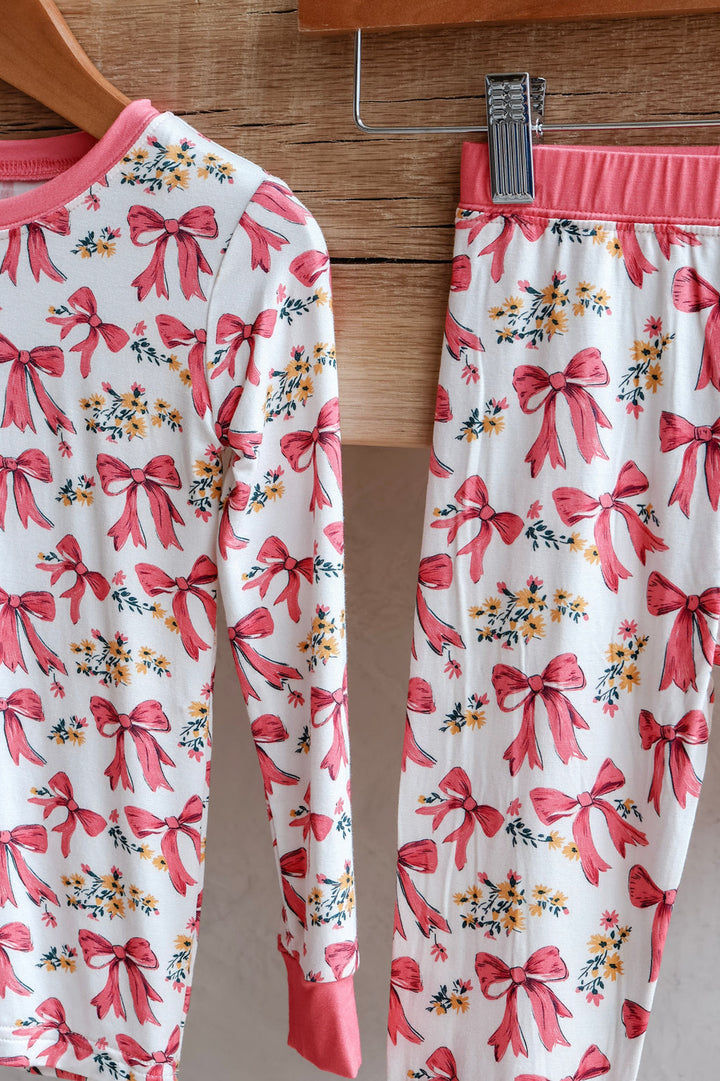 Girls Blooms & Bows Bamboo Set