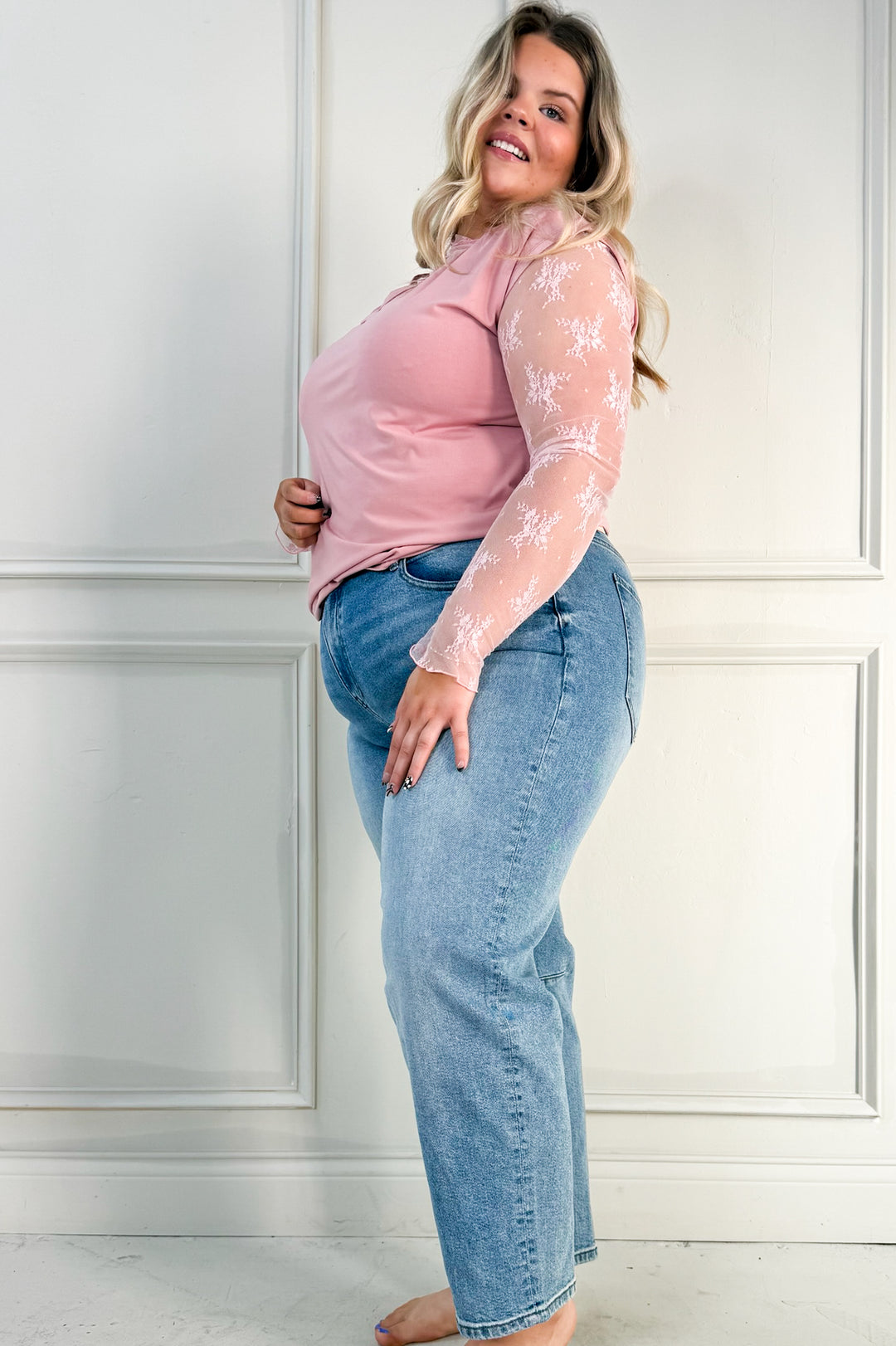 Bamboo Fiber Blend Scoop Neck Curvy Tee