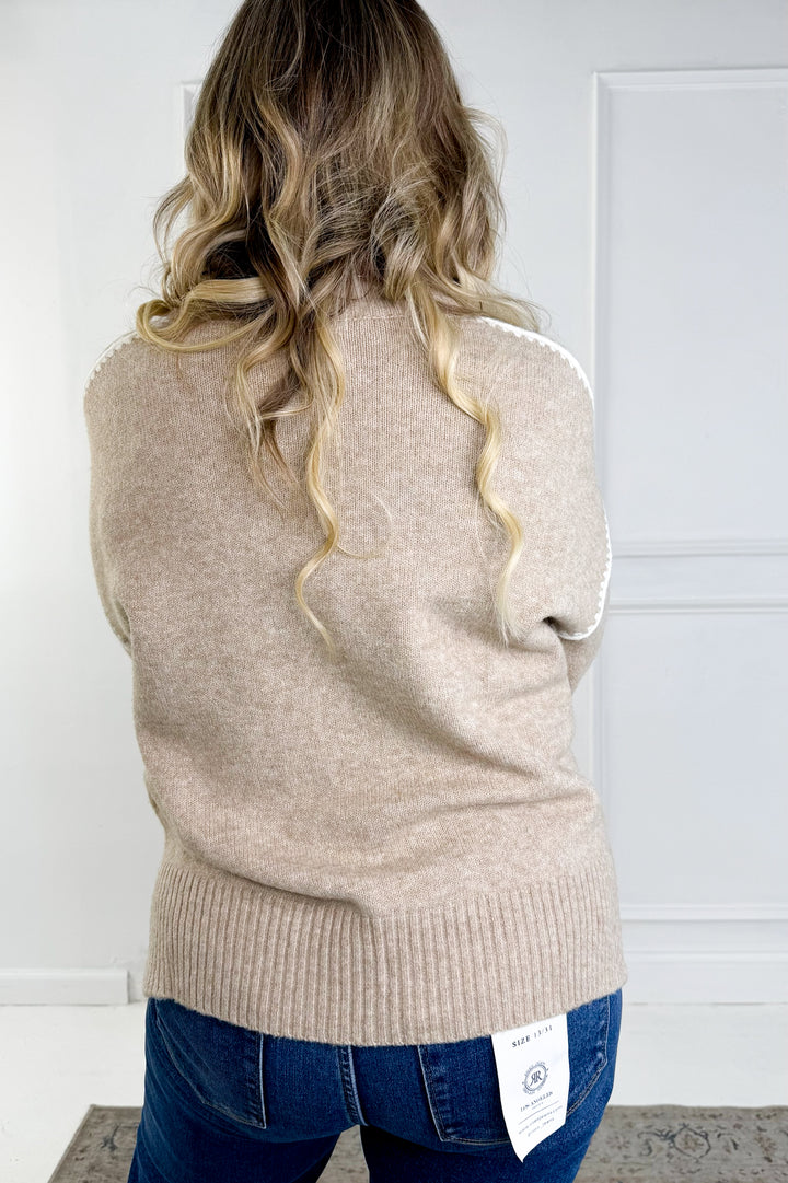 Contrast Shell Stitch Detail Sweater