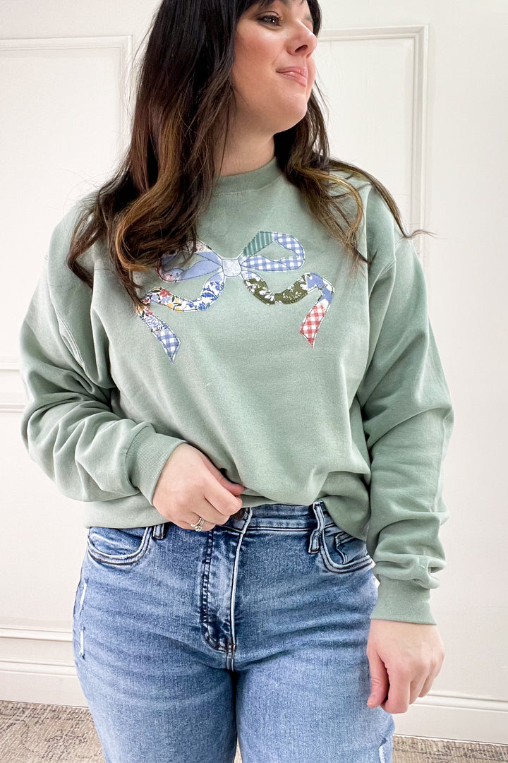 Quilted Embroidered Bow Sweatshirt