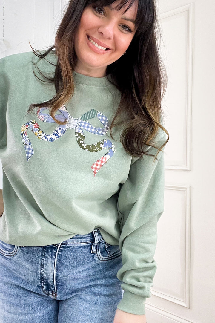 Quilted Embroidered Bow Sweatshirt