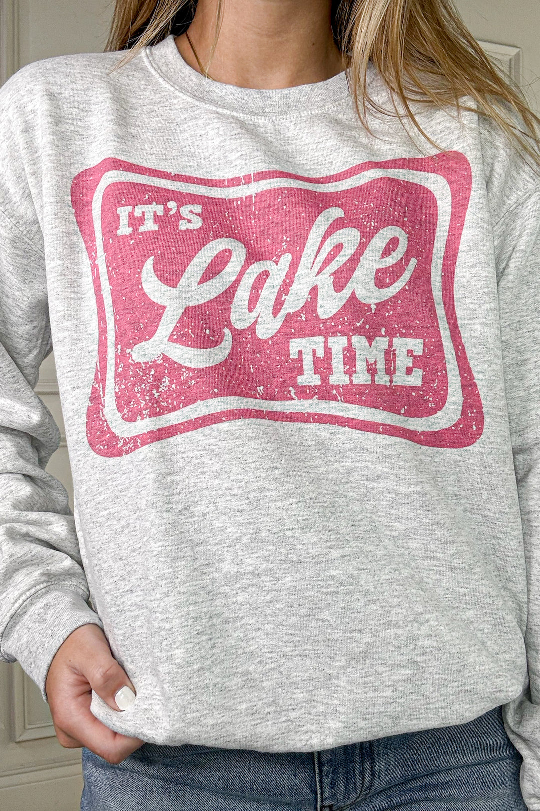 It's Lake Time Graphic Sweatshirt