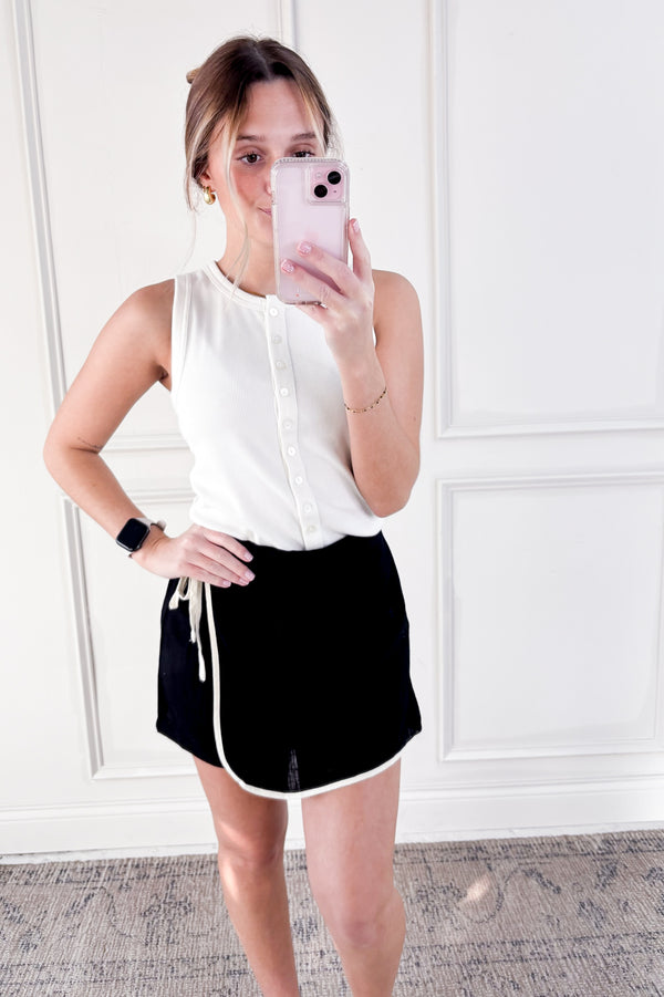 Arcadia Piping Detail Linen Skort